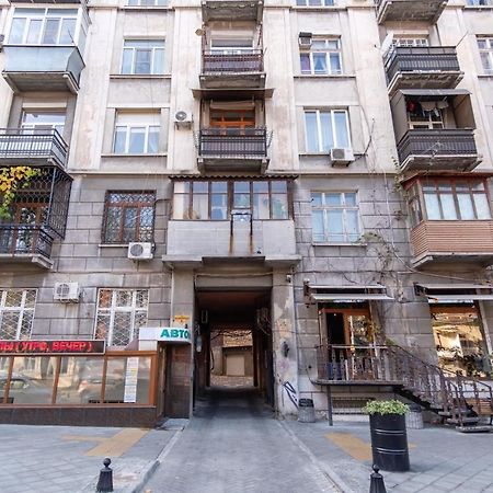 Studio Near Deribasovskaya Одеса Екстериор снимка